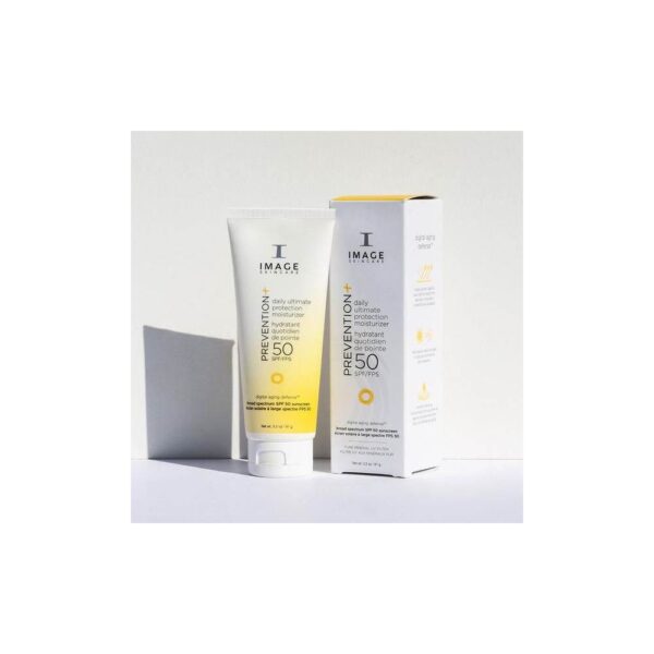 PREVENTION +  Ultimate Moisturiser SPF 50 95ml - Image 3