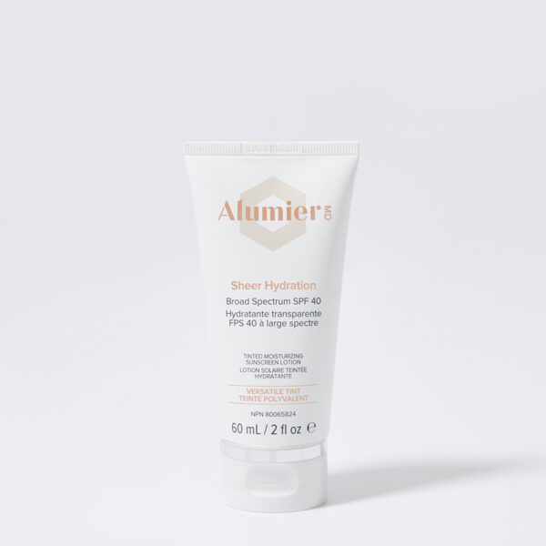 Sheer Hydration Broad Spectrum Sunscreen SPF40 Versatile Tint